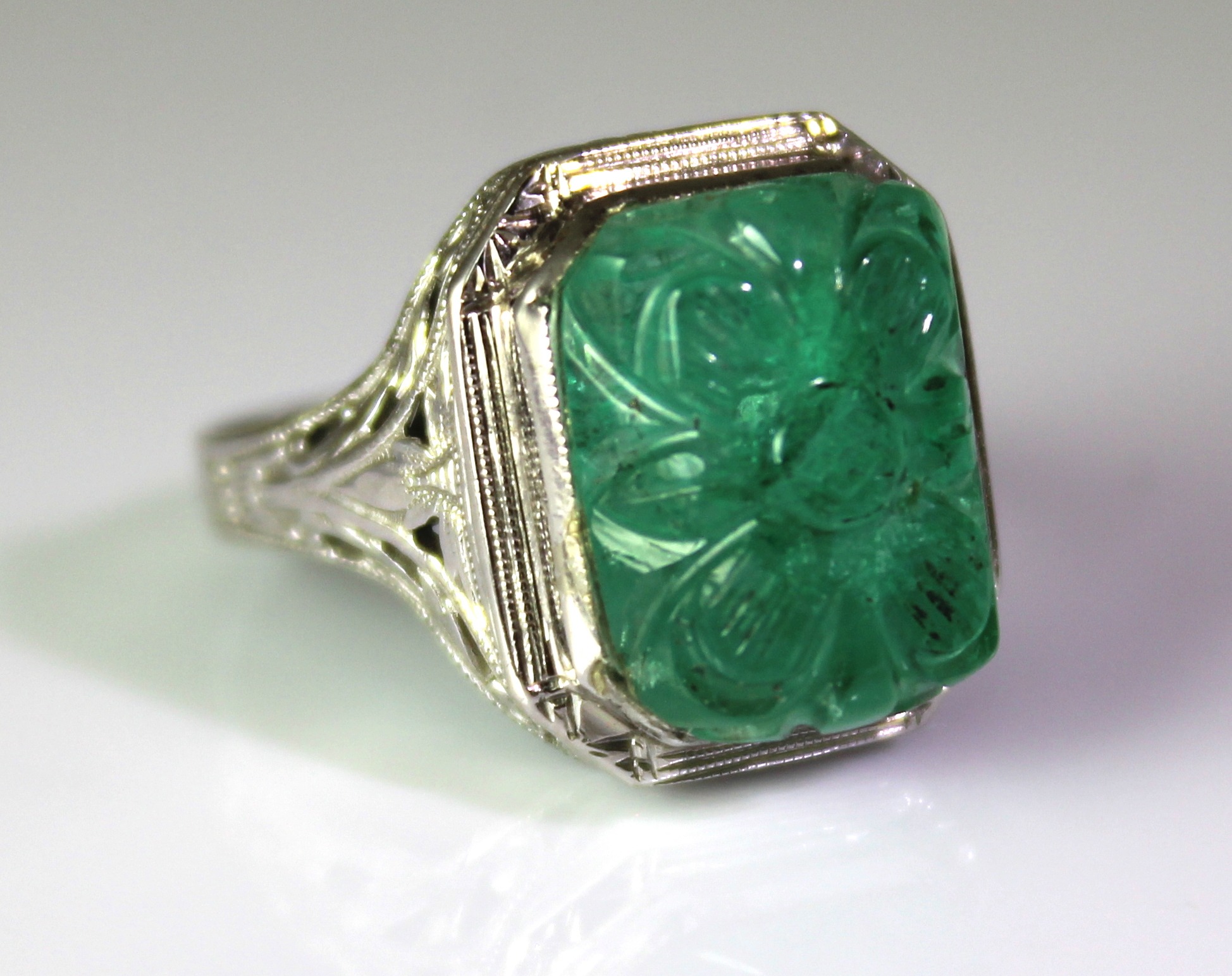 Carved Emerald ring - Jonesville & Gainesville, FL