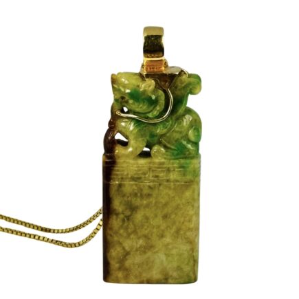 Antique 18KY Dragon Agate/Jade Pendant